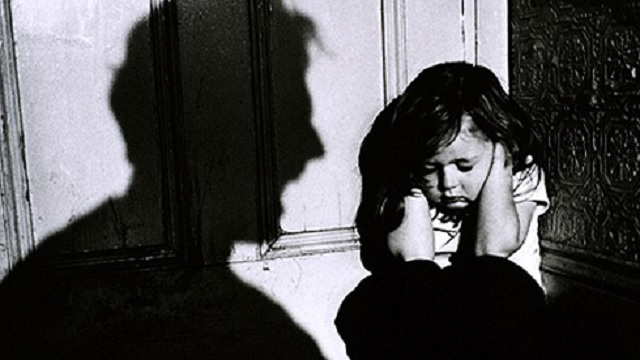 Mbrojtja e fëmijëve nga dhuna mbetet sfidë e shtetit dhe shoqërisë