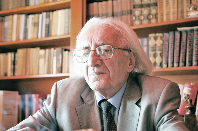 Kënd i veçantë për Dritëro Agollin në Panairin në Tiranë