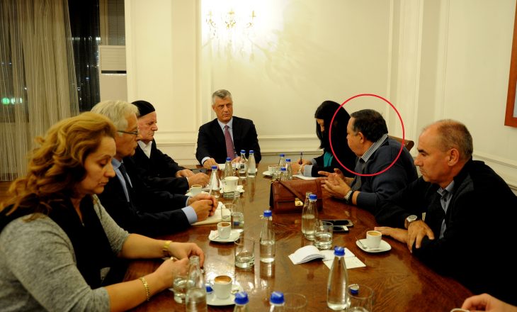 Thaçi takohet me serbin që e akuzon atë se ka qenë në dijeni për kidnapim të 9 serbëve