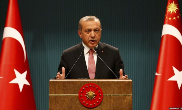 Turqia kërcënon BE-në me fluks të ri migrantësh