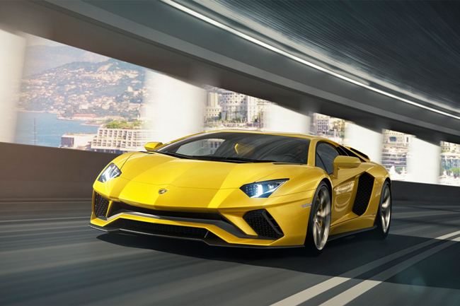 Lamborghini prezanton modelin e ri “Aventador S”