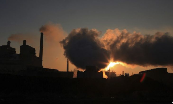 Komisioni Evropian “urdhëron” Kosovën ta ulë nivelin e ndotjes së ajrit