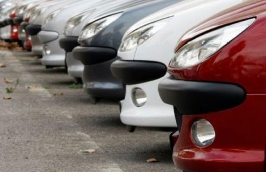 Konfiskohen veturat të importuara nga Serbia me dokumente false
