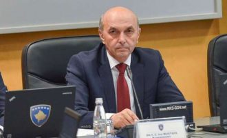 Pazotësia e kryeministrit për të shkarkuar zyrtarët me aktakuza