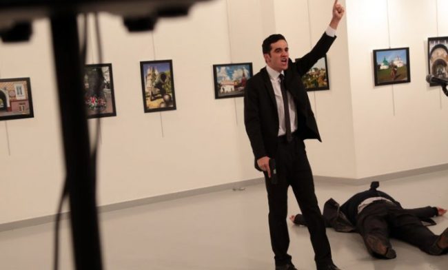 Familja refuzon të marrë trupin e vrasësit të ambasadorit rus