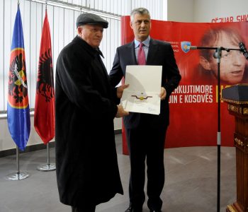 Kanuni i Shkëlqesisë së Tij është Kushtetuta jonë e turpit