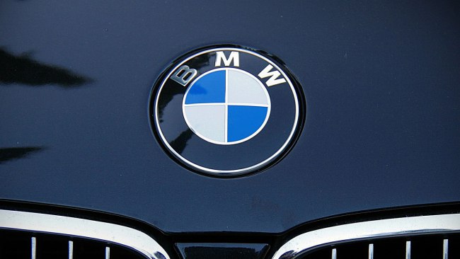 BMW do të paguajë 478 milionë dollarë për  dëmtimin e makinave nga uji
