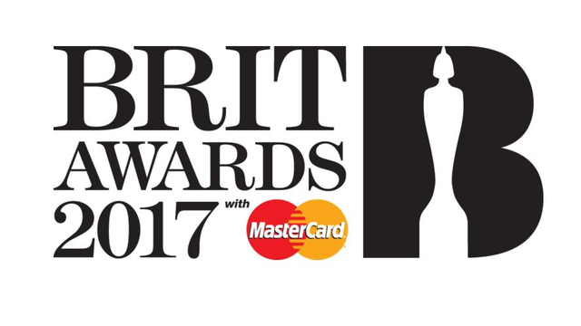 Brit Awards hap natën e çmimeve