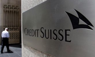 Banka zvicerane “Credit Suisse” do të shkurtojë 6.500 vende pune në vitin 2017