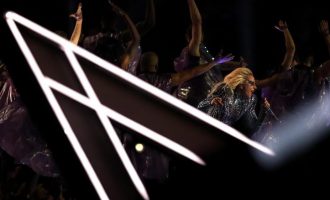 Lady Gaga paralajmëron albumin e ri