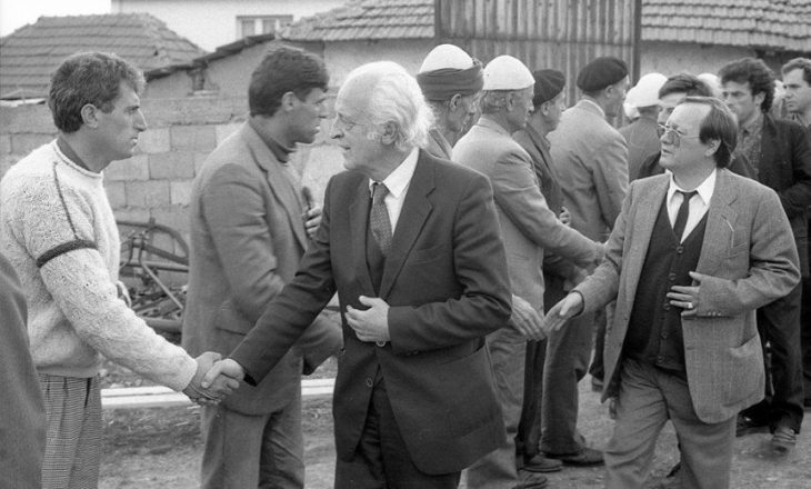 Dështimi për vendosjen e bustit të Anton Qetës – MKRS thotë se mori leje nga Ministria e Arsimit
