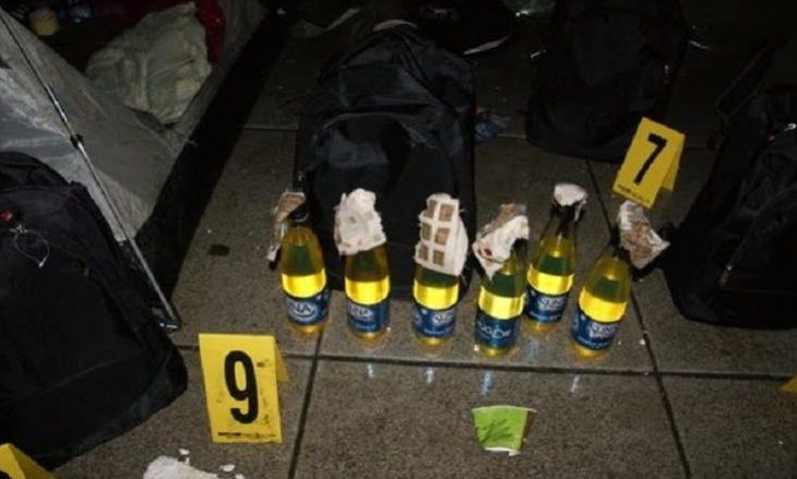 Policia u gjen 33 shishe me koktej molotovi tifozëve të Prishtinës