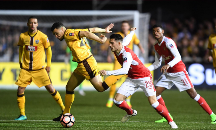Xhaka asiston, Arsenali kualifikohet në çerekfinale të FA Cup