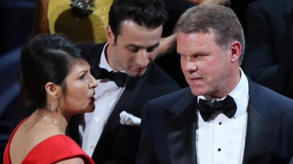 Zbulohet personi që shkaktoi gafën në ceremoninë Oscars