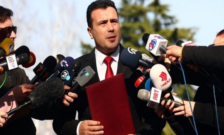 Zaev: Kartëmonedhat dhe uniformat e policisë s’mund të jenë në gjuhën shqipe