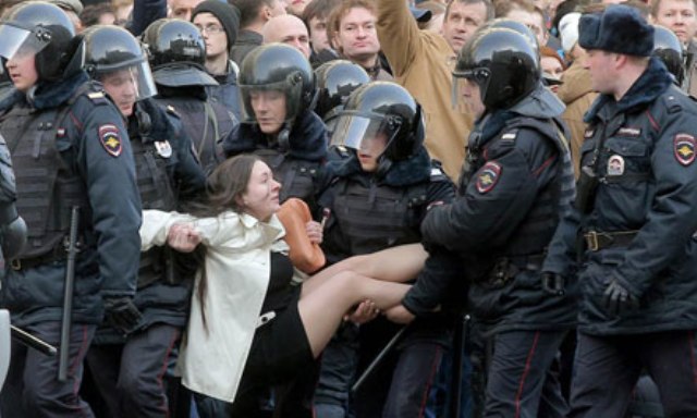 Rusia shpërfill BE dhe SHBA: Nuk i lirojmë protestuesit