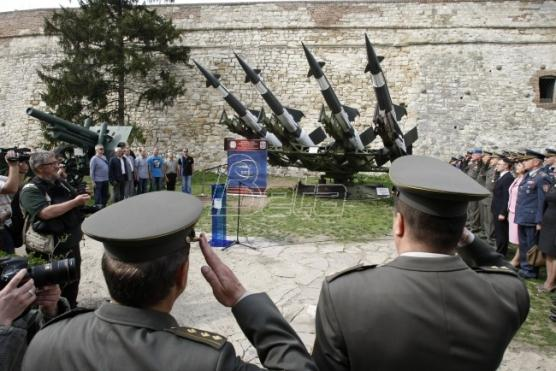 Serbia ekspozon armën që rrëzoi avionin ushtarak amerikan