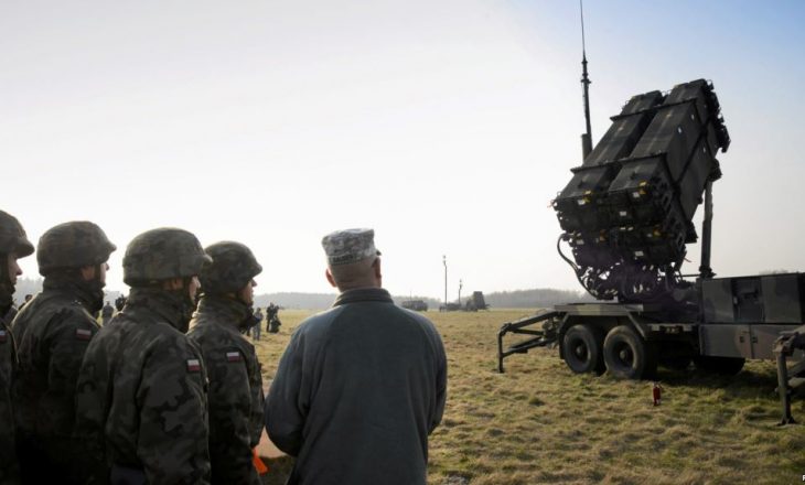 Batalioni i NATO-s vendoset në Poloni si përgjigje ndaj Rusisë