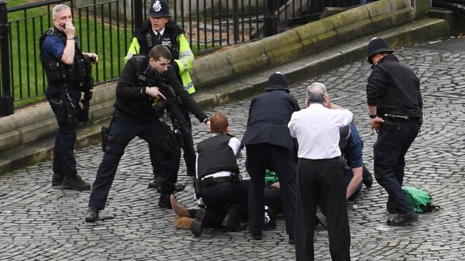 Arrin në katër numri i të vdekurve nga sulmi në Londër
