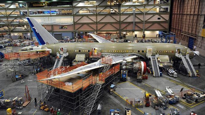 Boeing hap fabrikë në Kinë për montimin e avionëve