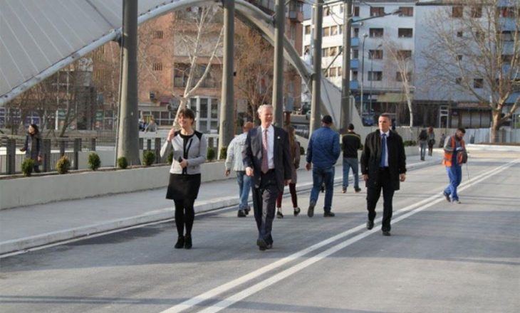 Greg Delawie viziton Urën e Mitrovicës, i kënaqur me punimet
