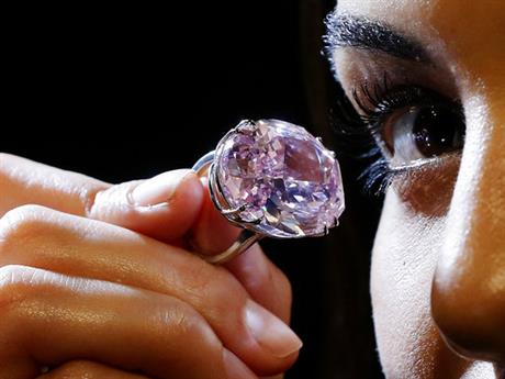 Diamanti që pritet të regjistrojë shifra rekord