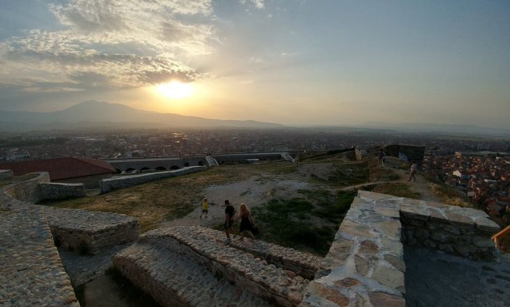 Komuna e Prizrenit hap tender për ndërtimin e teleferikut deri në Kala