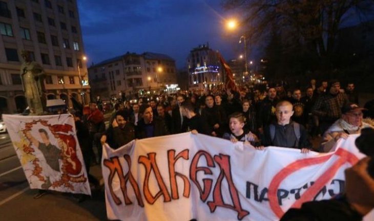 Mijëra qytetarë në protestat anti-shqiptare në Maqedoni