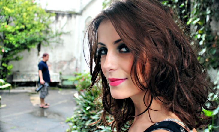 Rezeta Veliu, aktorja e suksesshme shqiptare në serialin amerikan ‘Girls’