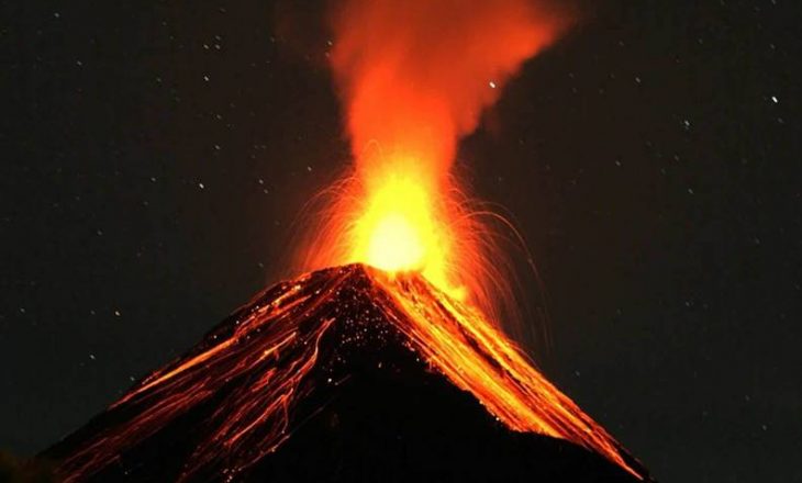 Afër 10 persona të lënduar pas shpërthimit të vullkanit Etna
