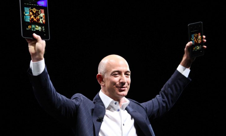 Drejtori i “Amazon” bëhet njeriu i dytë më i pasur në botë