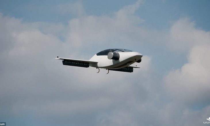 Makina fluturuese kryen me sukses testin