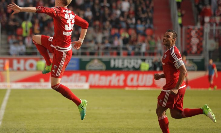 Hadergjonaj në formacionin e javës në Bundesliga