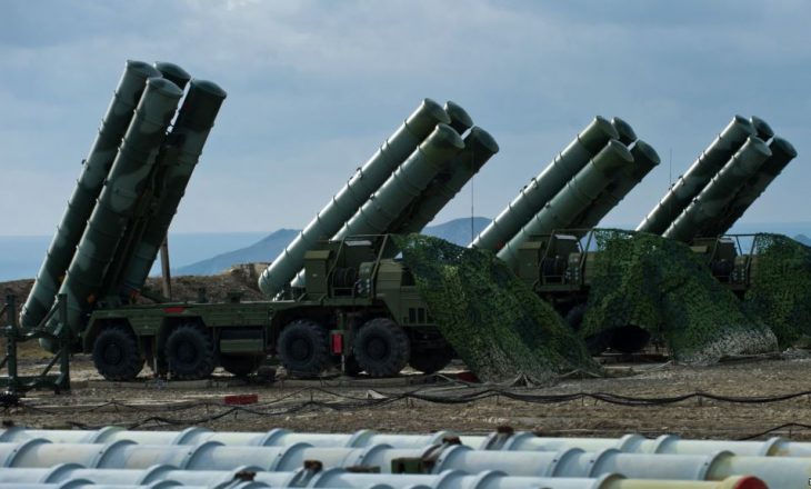Turqia afër arritjes së marrëveshjes për blerjen e sistemit raketor rus