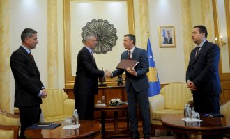 Veseli tash thotë se ushtria mund të bëhet vetëm përmes ndryshimeve kushtetuese