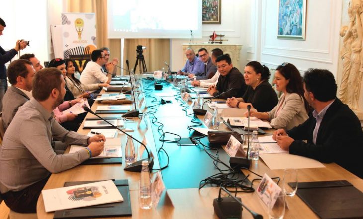 Mbyllen aplikimet për edicionin e pestë të Albanian ICT Awards, mblidhet juria