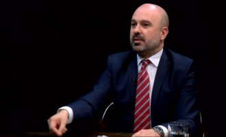 Mustafa: Më kërcënuan pasi demaskova njeriun që dëmtoi VALA-n