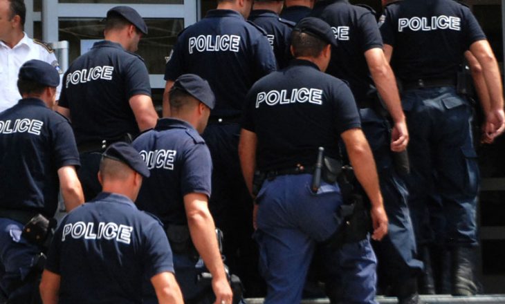 Policia e Kosovës aksion në pesë qytete – prangosen dhjetë persona