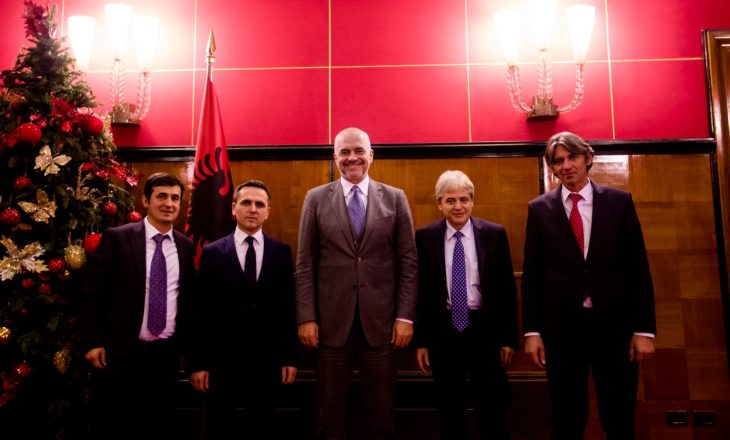 Lëvizja Besa e cilëson takimin me Ramën si gabimin më të madh të partive shqiptare