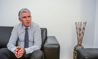 Bajram Rexhepi kalon me sukses operacionin – mjekët dalin në konferencë për media