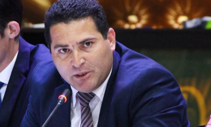 Ish-kandidati për kryetar të Drenasit në bisedime me Vetëvendosjen