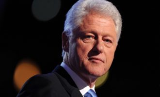 Bill Clinton me libër për të fshehtat e ‘Shtëpisë së Bardhë’