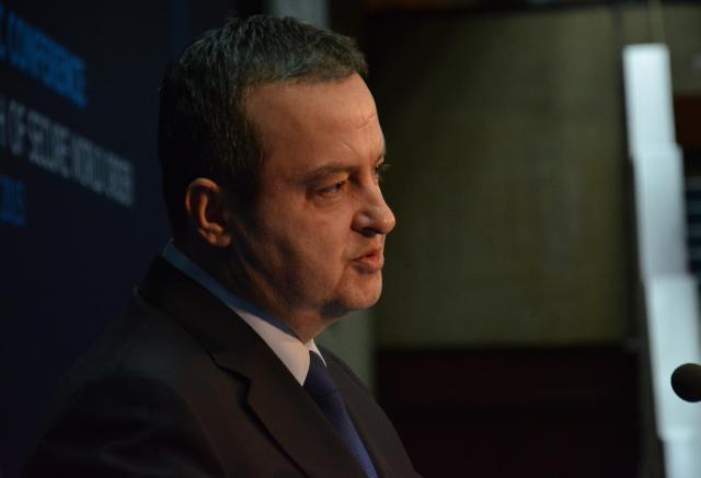 Daçiq: Politikanët shqiptarë, kërcënimi më i madh për Evropën