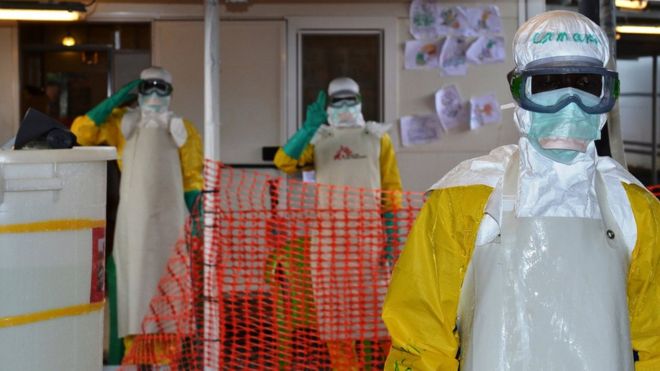 Rikthehet “Ebola” në Afrikë, konfirmohen disa viktima