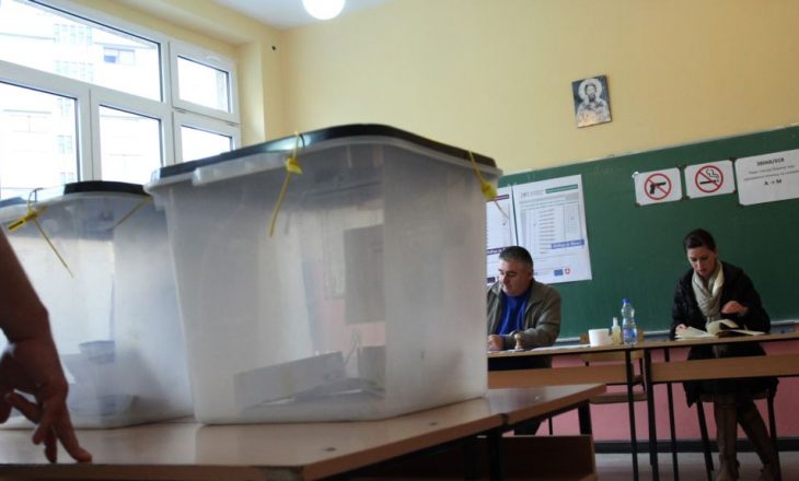 Rreth 4 mijë qytetarë nga Serbia pritet të votojnë në Kosovë