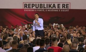 Dy nisma brenda PD-së që kërkojnë dorëheqjen e Bashës