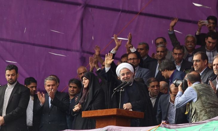Presidenti iranian Hassan Rouhani – fiton mandatin e dytë