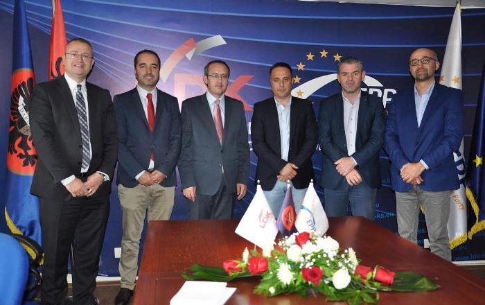 Driton Selmanaj i bashkohet LDK-së