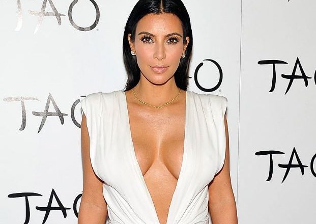 Kim Kardashian feston sonte një përvjetorë të rëndësishëm