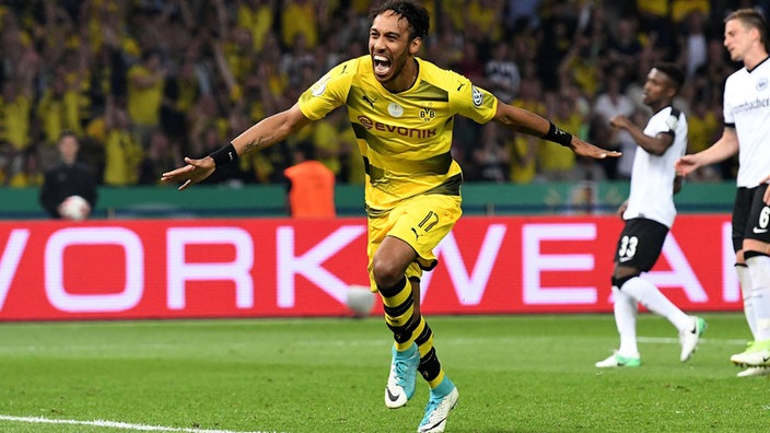 Borussia Dortmund e mbyll sezonin me trofe [video]